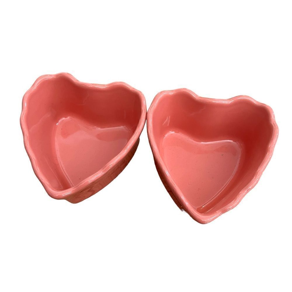 Marcador coral Heart Shaped Stoneware Dish Scalloped Edge Baker Made in Portugal